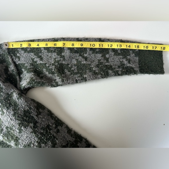 Madewell Allston Houndstooth Double-button Wool Blend Oversized Cardigan Sweater - Picture 12 of 13